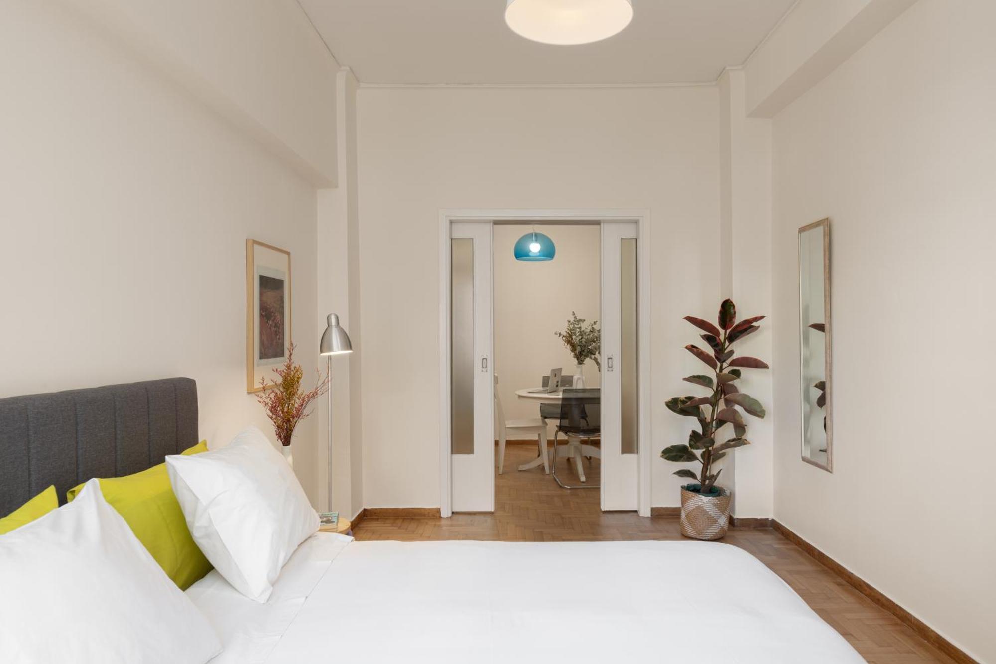 Lovely Apartment In Exarcheia Athen Exterior foto